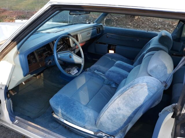Chrysler New Yorker 1977 image number 38