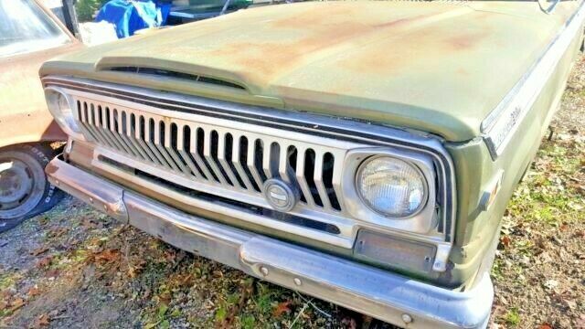 Jeep Wagoneer 1969 image number 0