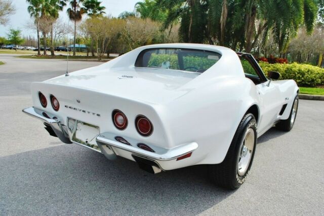 Chevrolet Corvette 1973 image number 23