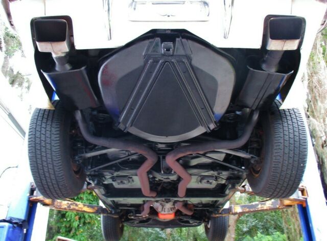 Chevrolet Corvette 1973 image number 37