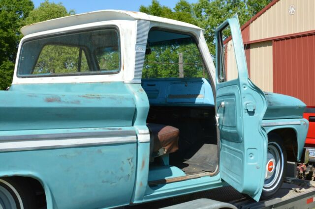 Chevrolet C-10 1966 image number 11