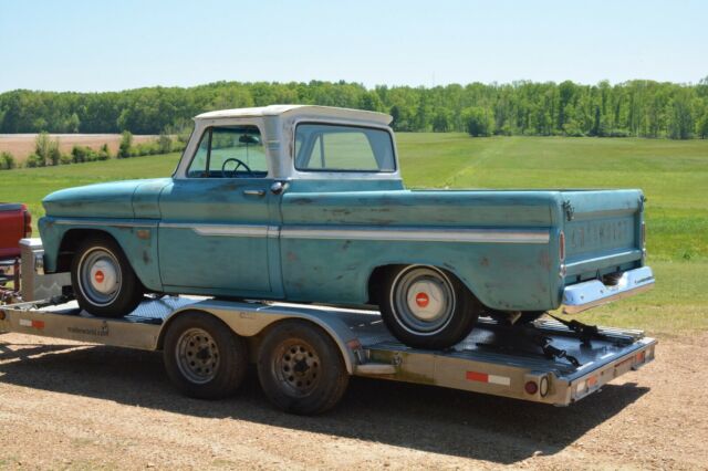 Chevrolet C-10 1966 image number 2