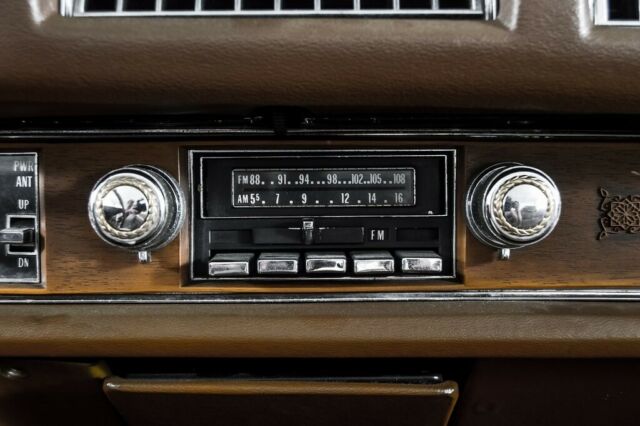 Cadillac Eldorado 1974 image number 13