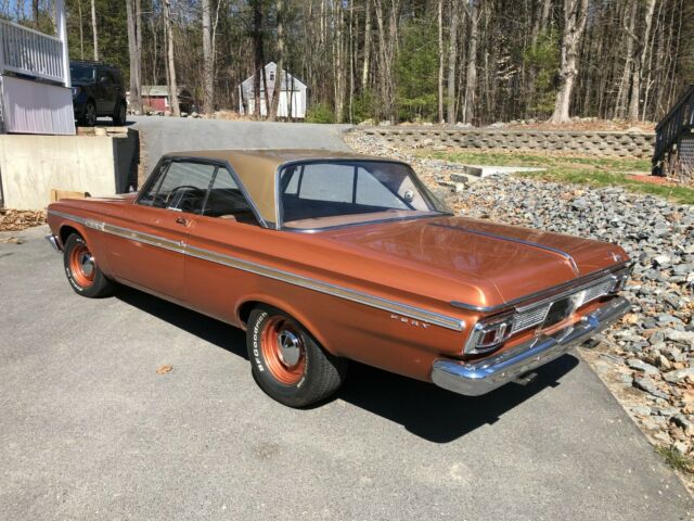 Plymouth Fury 1964 image number 23