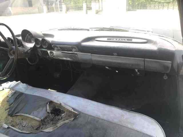 Chevrolet Impala 1959 image number 20