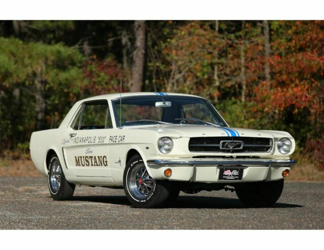 Ford Mustang 1965 image number 12