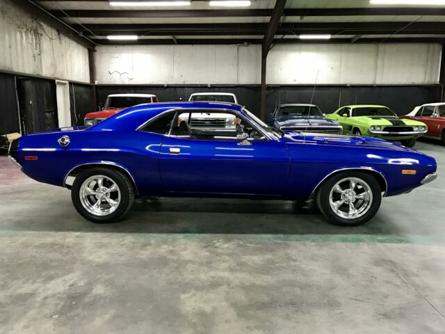 Dodge Challenger 1972 image number 29