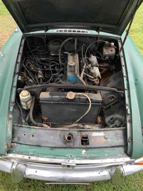 MG GT 1969 image number 21