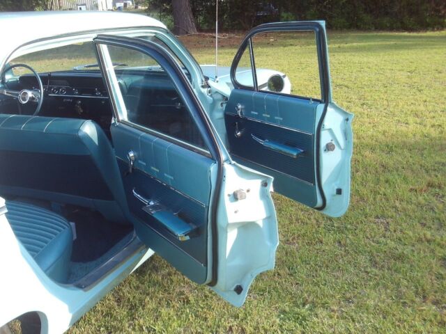 Chevrolet Impala 1962 image number 33