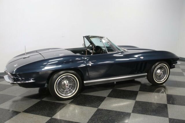 Chevrolet Corvette 1966 image number 14