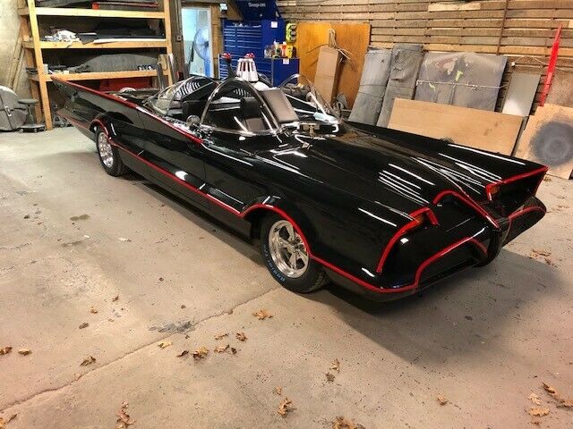 Replica/Kit Makes Gotham Roadster C4 Corvette 1966 image number 2