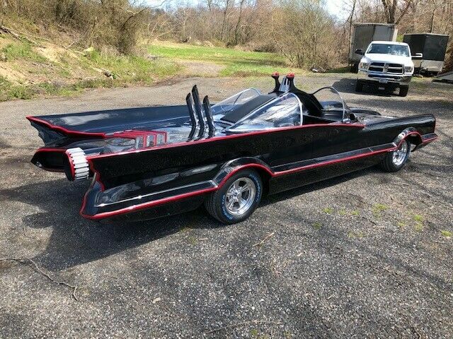 Replica/Kit Makes Gotham Roadster C4 Corvette 1966 image number 6