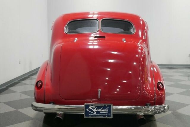 Pontiac Sedan 1938 image number 11