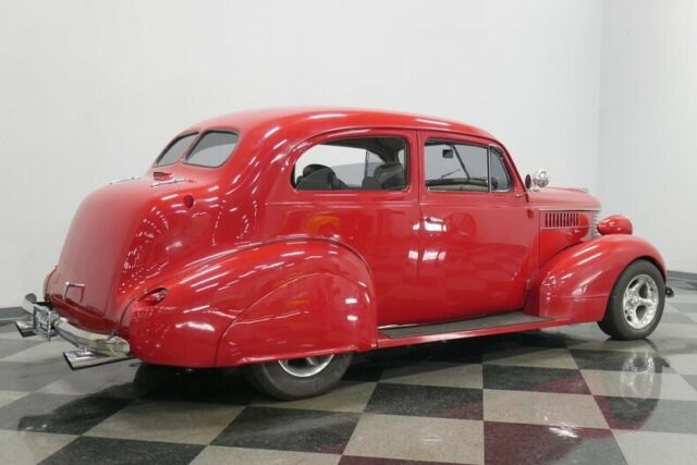 Pontiac Sedan 1938 image number 14
