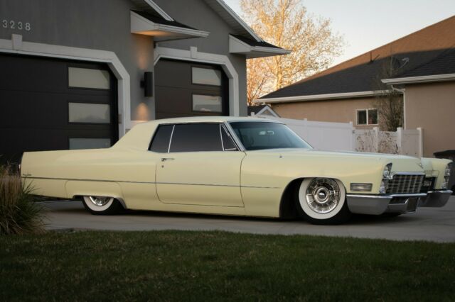 Cadillac DeVille 1968 image number 6