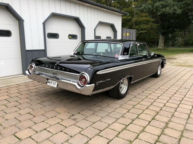 Ford Galaxie 1962 image number 26