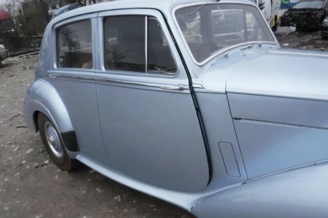 Bentley Continental GT 1953 image number 25