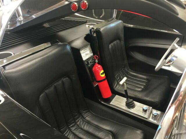 Replica/Kit Makes BATMOBILE 1966 image number 16