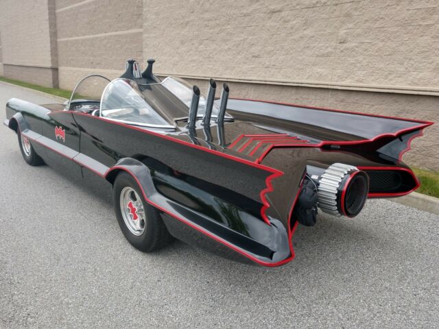 Replica/Kit Makes BATMOBILE 1966 image number 26