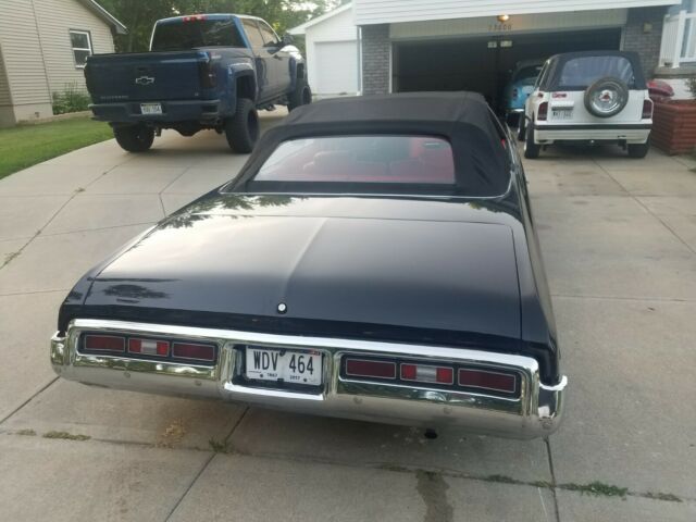 Chevrolet Impala 1972 image number 4