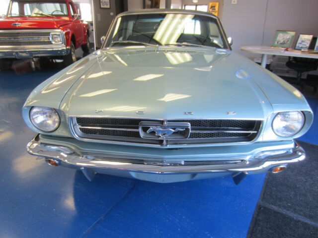 Ford Mustang 1965 image number 22