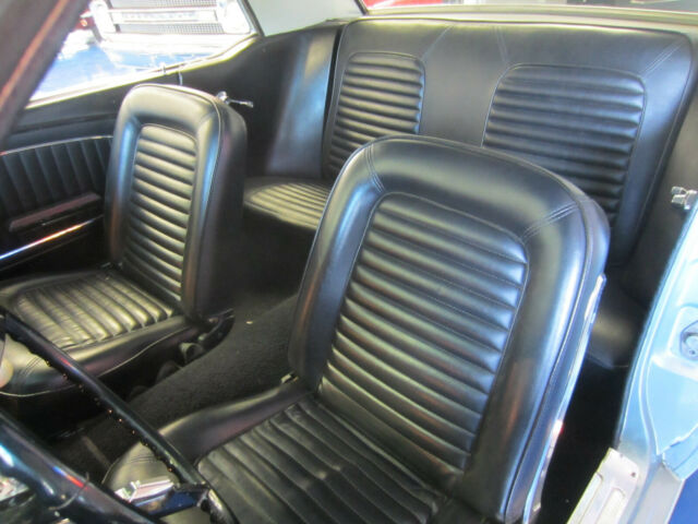 Ford Mustang 1965 image number 9