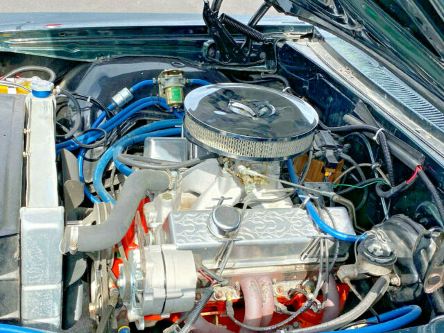 Chevrolet Impala 1966 image number 20
