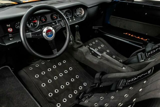 Ford GT40 1965 image number 1