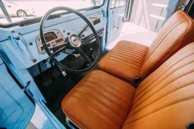 Toyota Land Cruiser 40 1967 image number 3