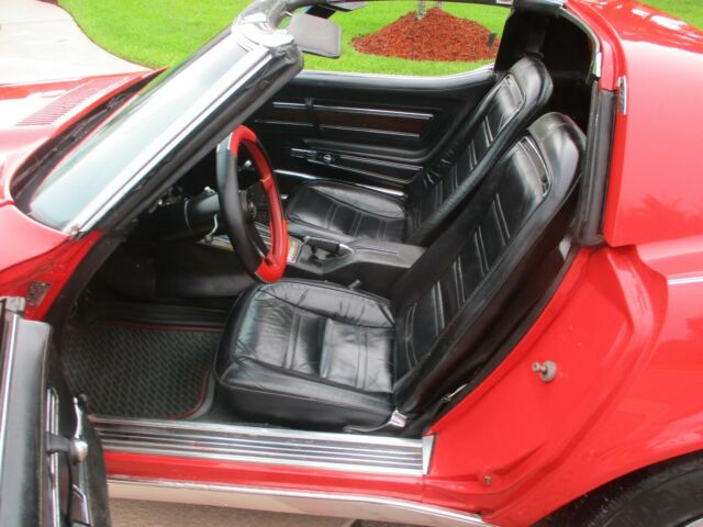 Chevrolet Corvette 1975 image number 4