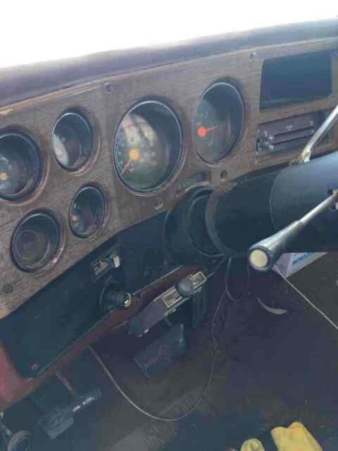 GMC Jimmy 1977 image number 43