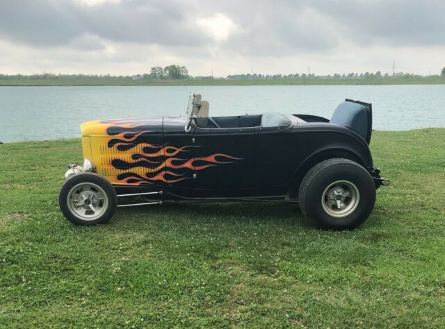 Ford Roadster 1932 image number 10