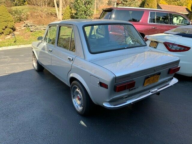 Fiat 128 1976 image number 1