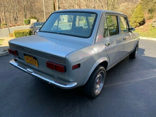 Fiat 128 1976 image number 3