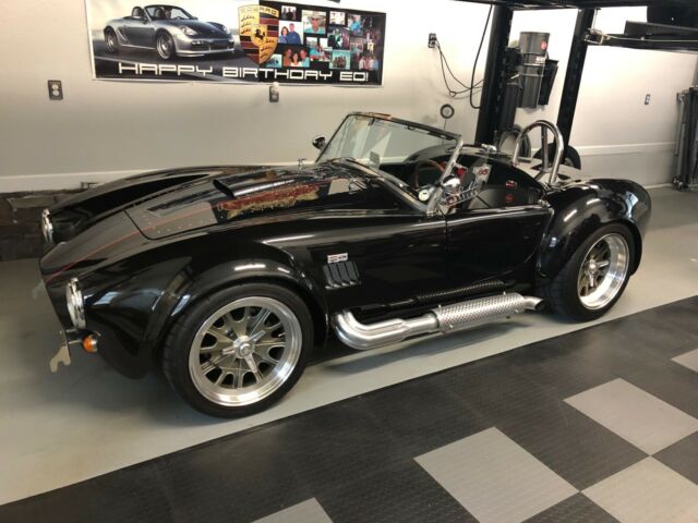 Replica/Kit Makes 1965 Cobra Roadster 1965 image number 0