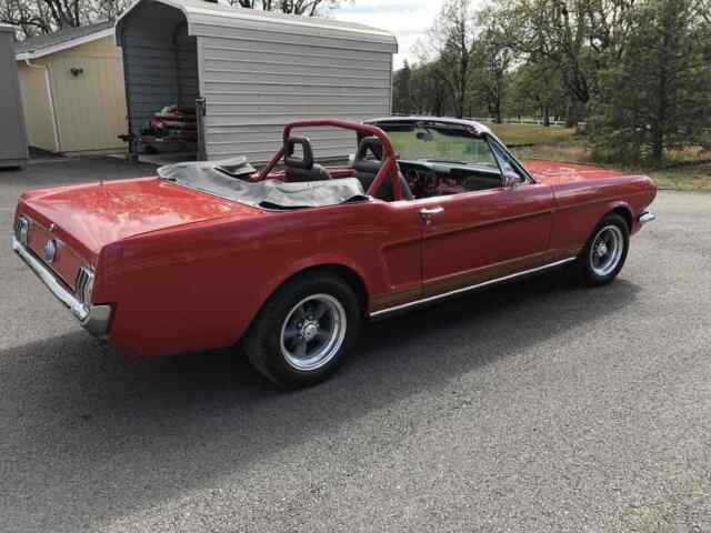 Ford Mustang 1965 image number 2