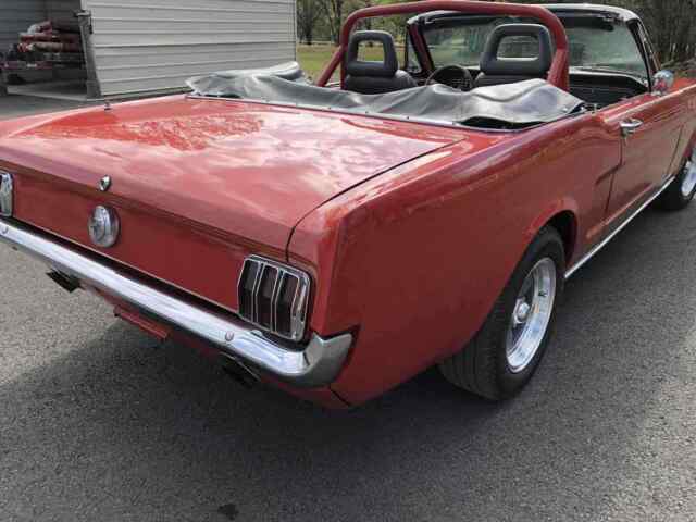 Ford Mustang 1965 image number 26