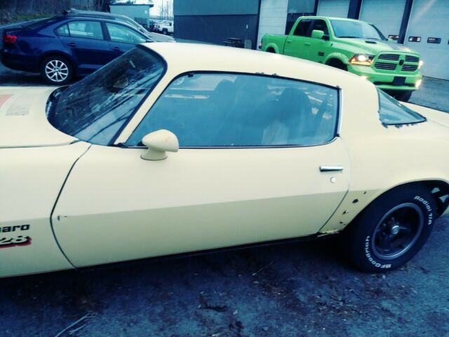 Chevrolet Camaro 1977 image number 30