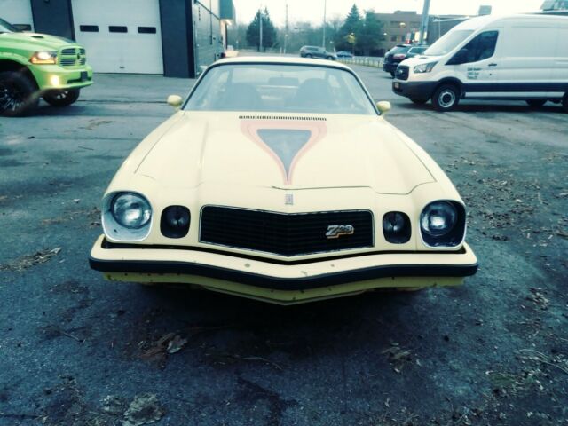 Chevrolet Camaro 1977 image number 33