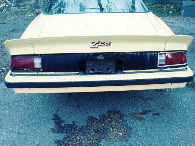 Chevrolet Camaro 1977 image number 34