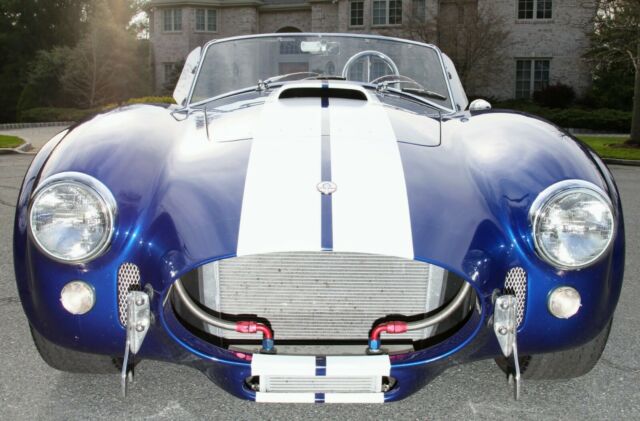 Replica/Kit Makes Superformance Cobra 427SC MKIII 1965 image number 4