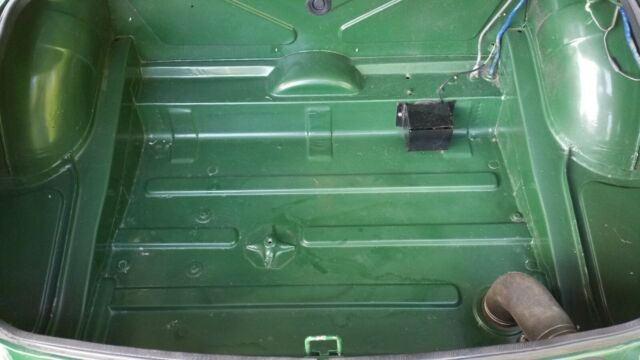 MG MGB 1977 image number 20