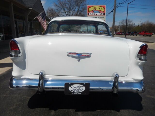 Chevrolet Bel Air/150/210 1955 image number 17