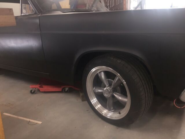 Ford Fairlane 1966 image number 23