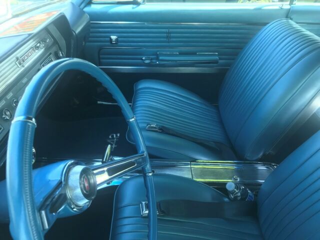 Oldsmobile Cutlass 1964 image number 10