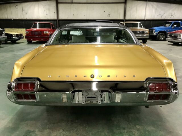 Oldsmobile Cutlass 1972 image number 27
