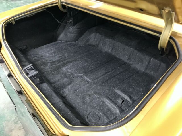 Oldsmobile Cutlass 1972 image number 44