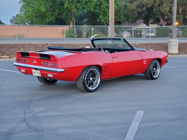 Chevrolet Camaro 1969 image number 2