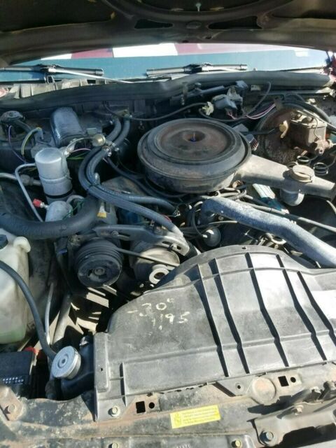 Pontiac Bonneville 1979 image number 42