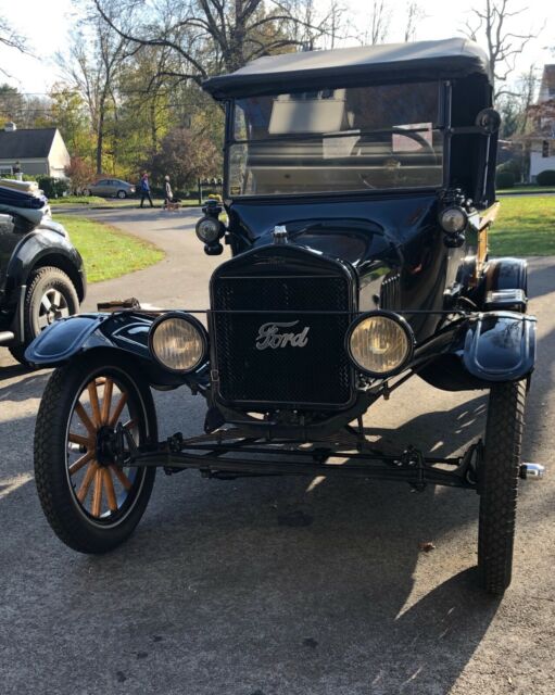 Ford Model T 1922 image number 3